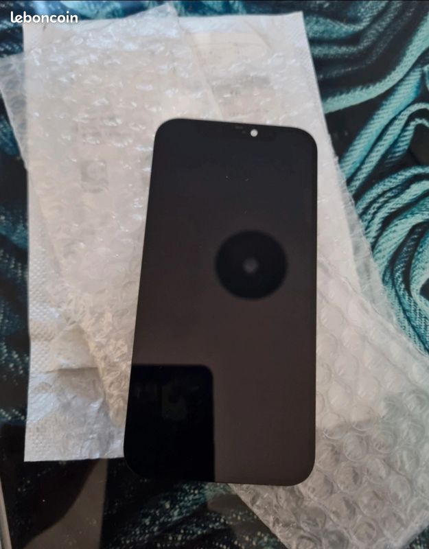 Écran LCD Oled pour iPhone 12/12 Pro avec assemblage complet du numériseur (image 1)