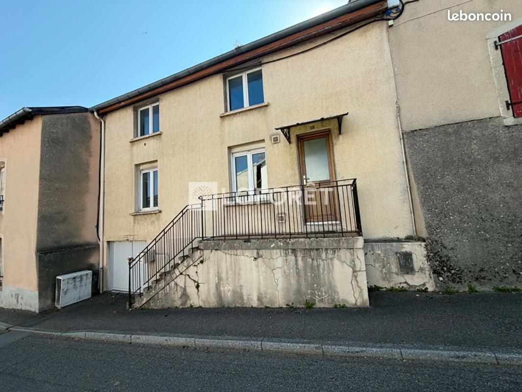 Maison 5 pièces 104 m² · à Vittel · 104 m² · 66 500 €