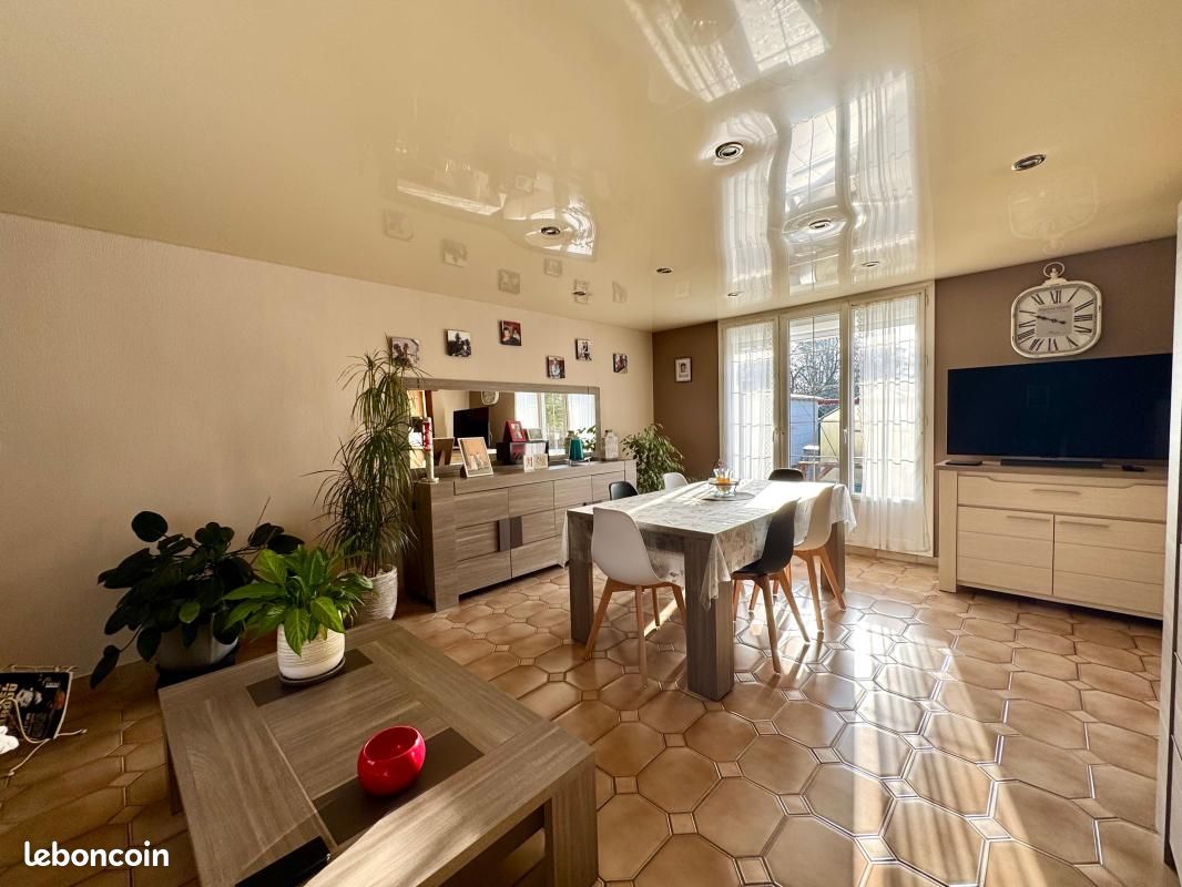 Maison 4 pièces 85 m² · à Fontaine-lès-Clercs · 85 m² · 950 €/mois