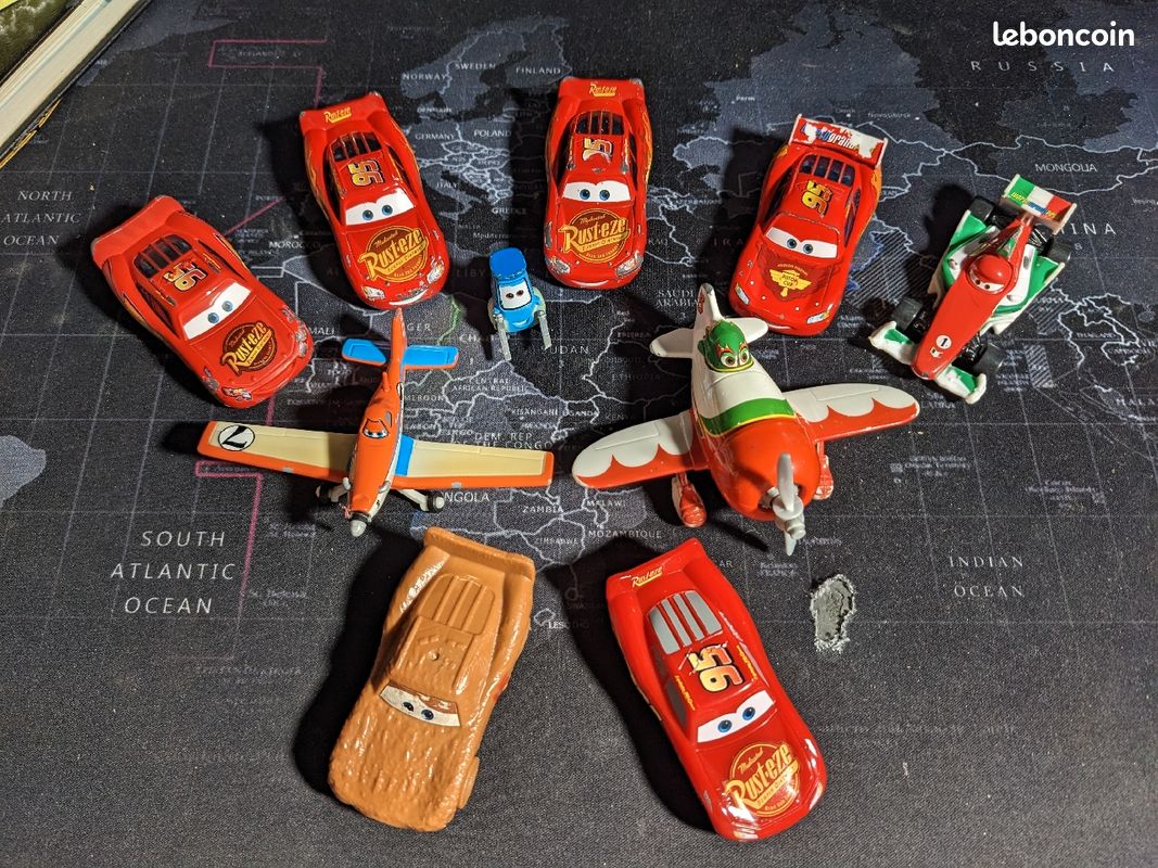Lot de 10 Véhicules Disney : Cars - Mattel (image 2)