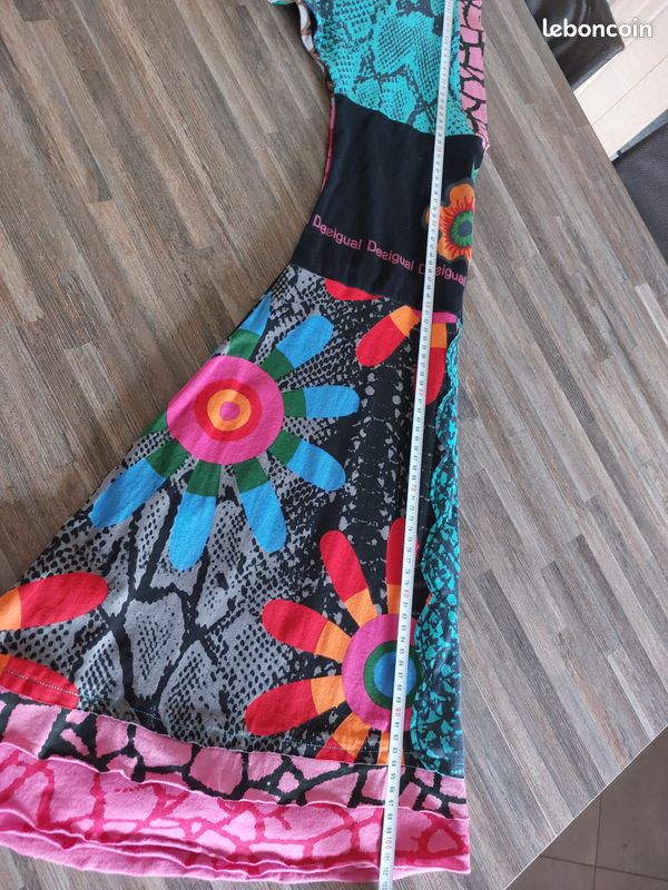 Robe Desigual Femme - Taille 38 - Multicolore - Longueur Genou - Occasion