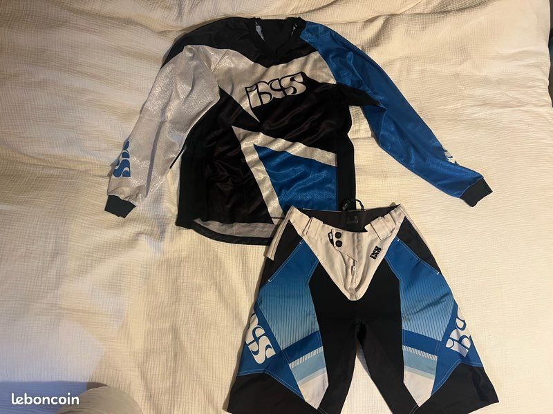 Logo Marque Equipement Vtt Tenue VTT Freeride BMX Motocross