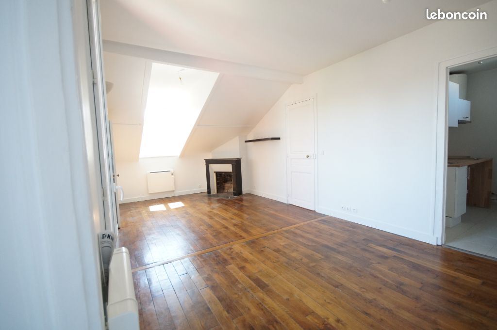 Appartement 2 pièces 34 m² · à La Garenne-Colombes · 34 m² · 1 050 €