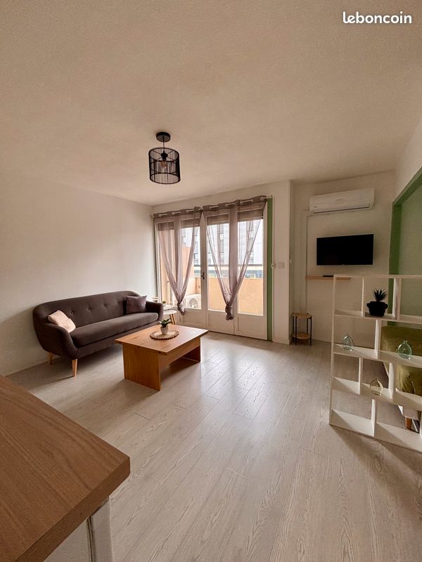 Appartement 1 pièce 30 m² · à Montauban · 30 m² · 570 €