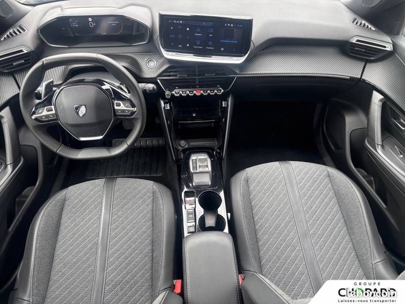 Peugeot 2008 Hybrid 145 e-DCS6 Allure (image 5)
