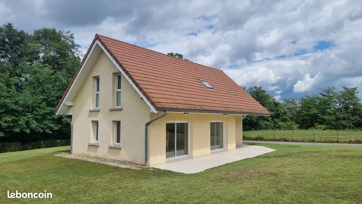 đĄ Villa Ă louer â 4 chambres, 120 mÂČ sur 900 mÂČ de terrain â Saint Didier de la Tour (38110) (image 1)