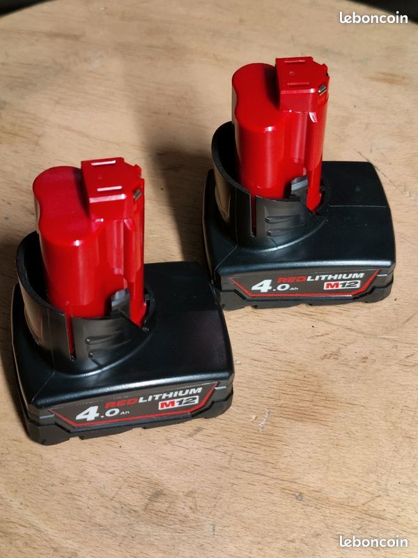 Lot de 2 batteries Milwaukee M12 (image 2)