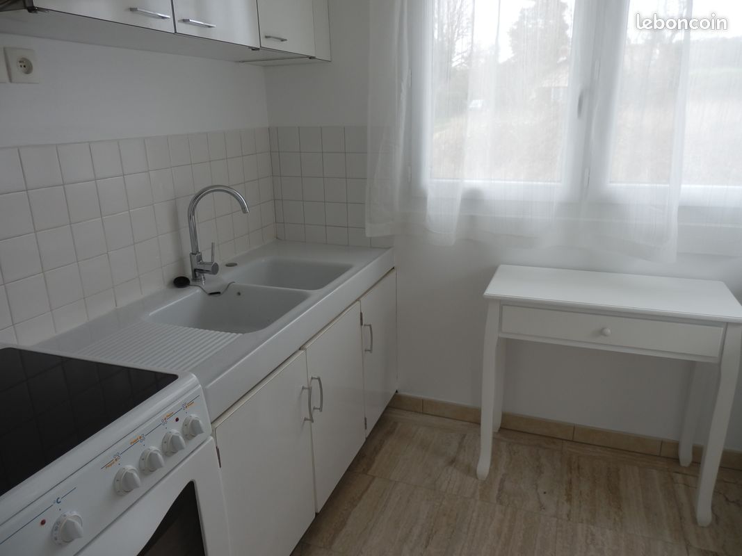 Appartement 1 pièce 30 m² · à Méré · 30 m² · 690 €/mois
