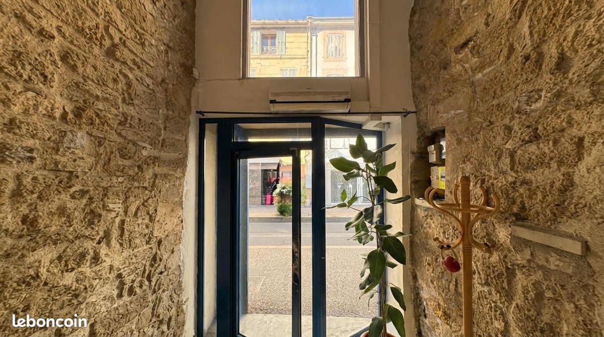 Maison 3 pièces 77 m² · à Salon-de-Provence · 77 m² · 1 050 €/mois