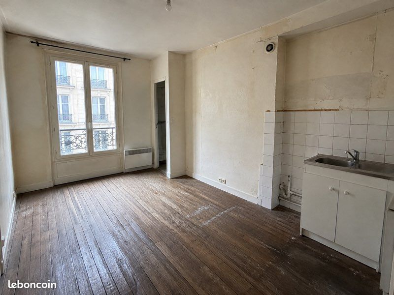 Appartement 1 pièce 19 m² · à Versailles · 19 m² · 145 000 €