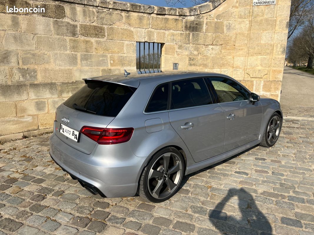 Audi RS3 SPORTBACK 2.5 TFSI 367cv quattro S-Tronic (image 4)