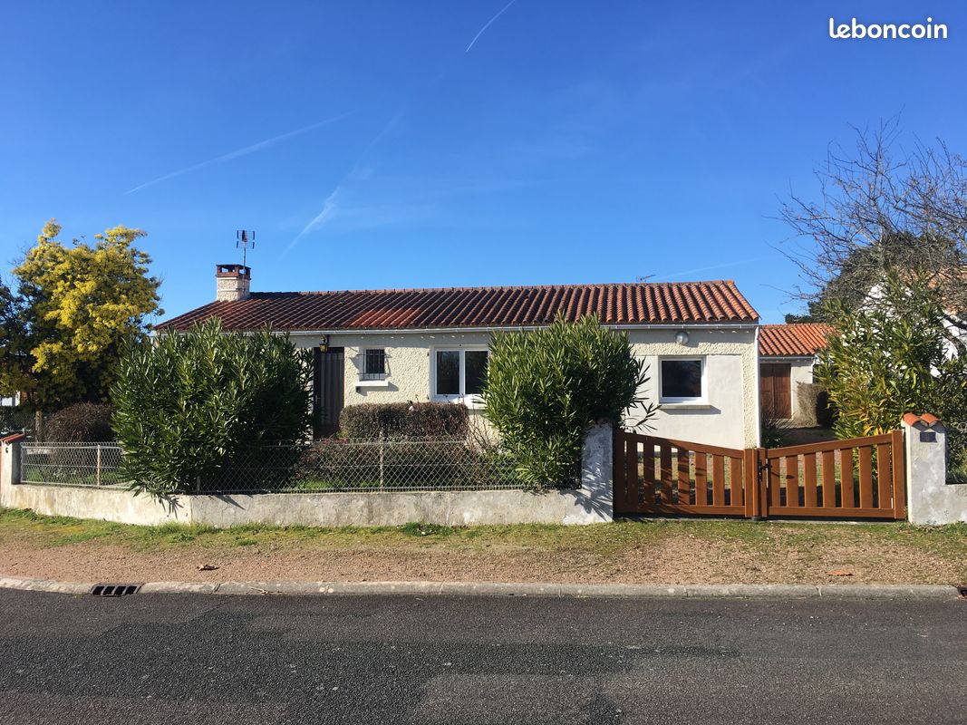 Maison à Vendre Talmont St Hilaire Querry pigeon Maison de vacances Talmont Saint Hilaire, Bourgenay, proche bord de mer -  Locations & Gîtes