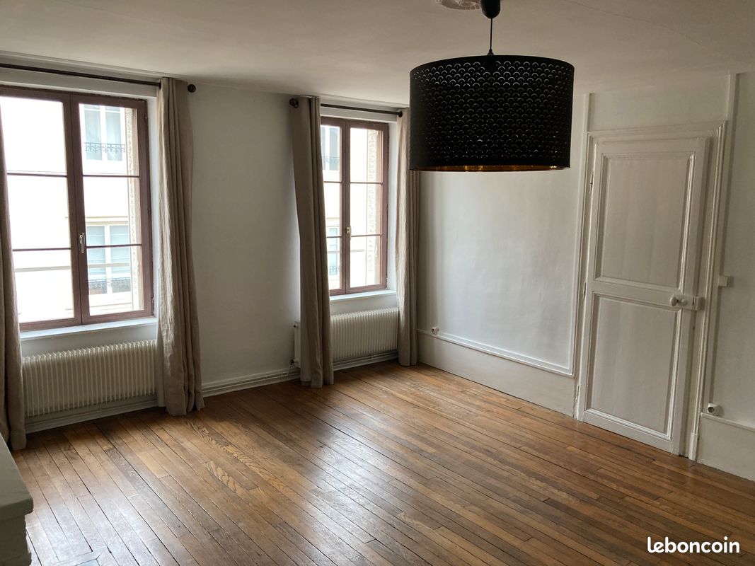 Appartement 3 pièces 64 m² · à Nancy · 64 m² · 800 €