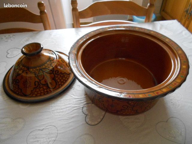 Terrine plat marocain en terre cuite neuve (image 4)
