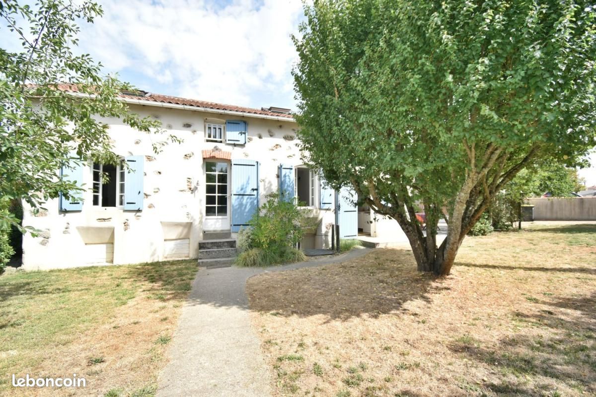 Maison 5 pièces 67 m² · à Vezins · 67 m² · 167 900 €
