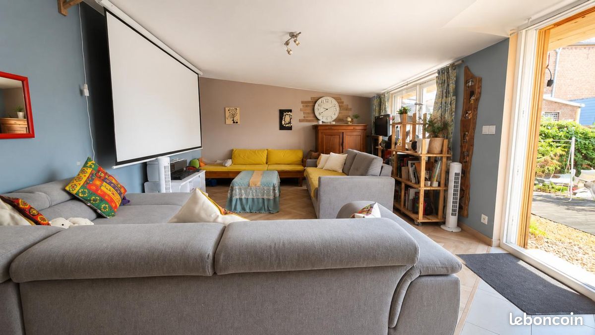 Maison 6 pièces 130 m² · à Estaires · 130 m² · 219 000 €