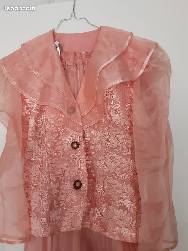 Robe (image 3)