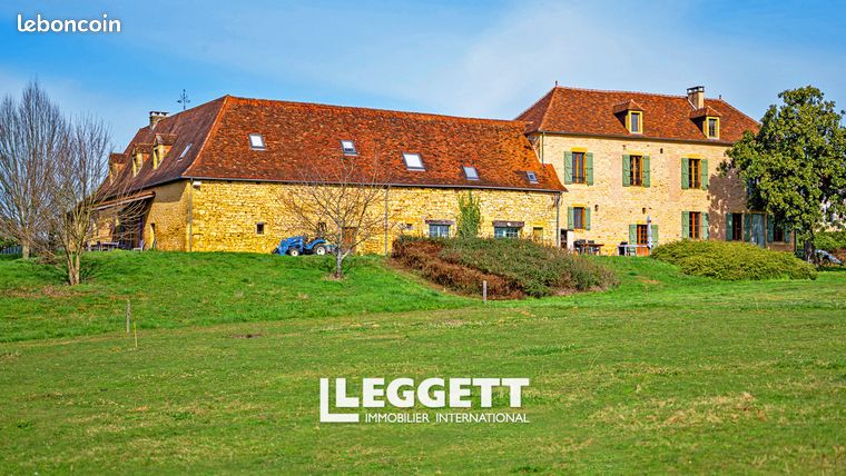 Maison 15 pièces 560 m²