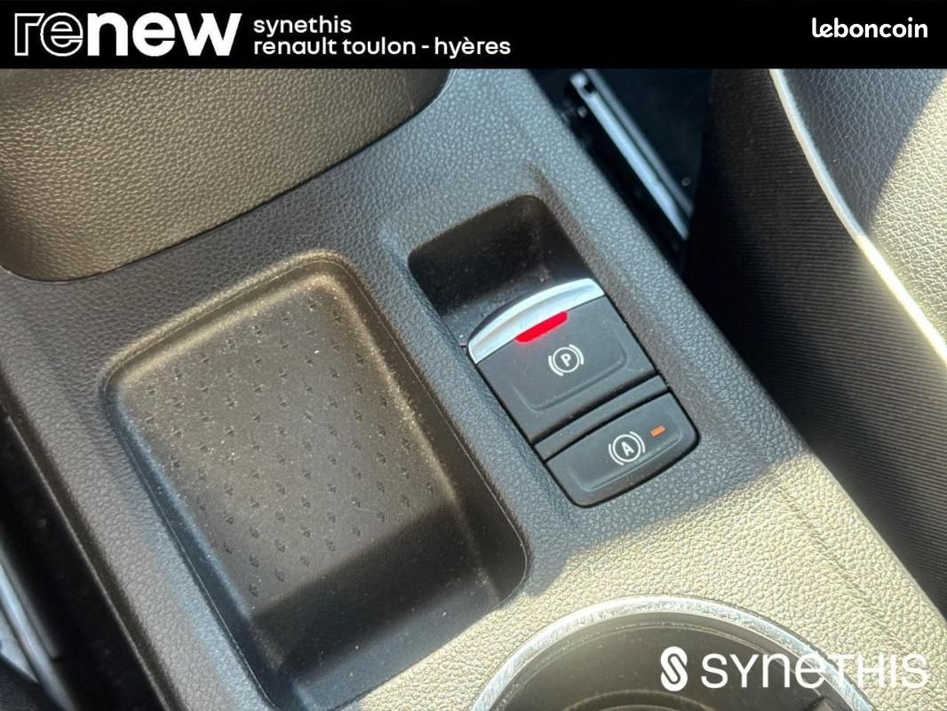 Renault Captur E-Tech 145 - 21 Intens (image 26)