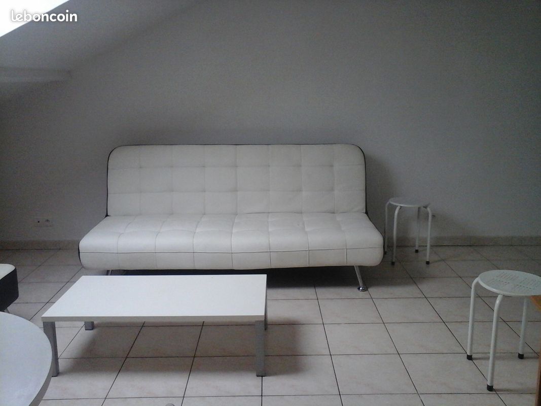 Appartement 2 pièces 28 m² · à Carmaux · 28 m² · 420 €/mois