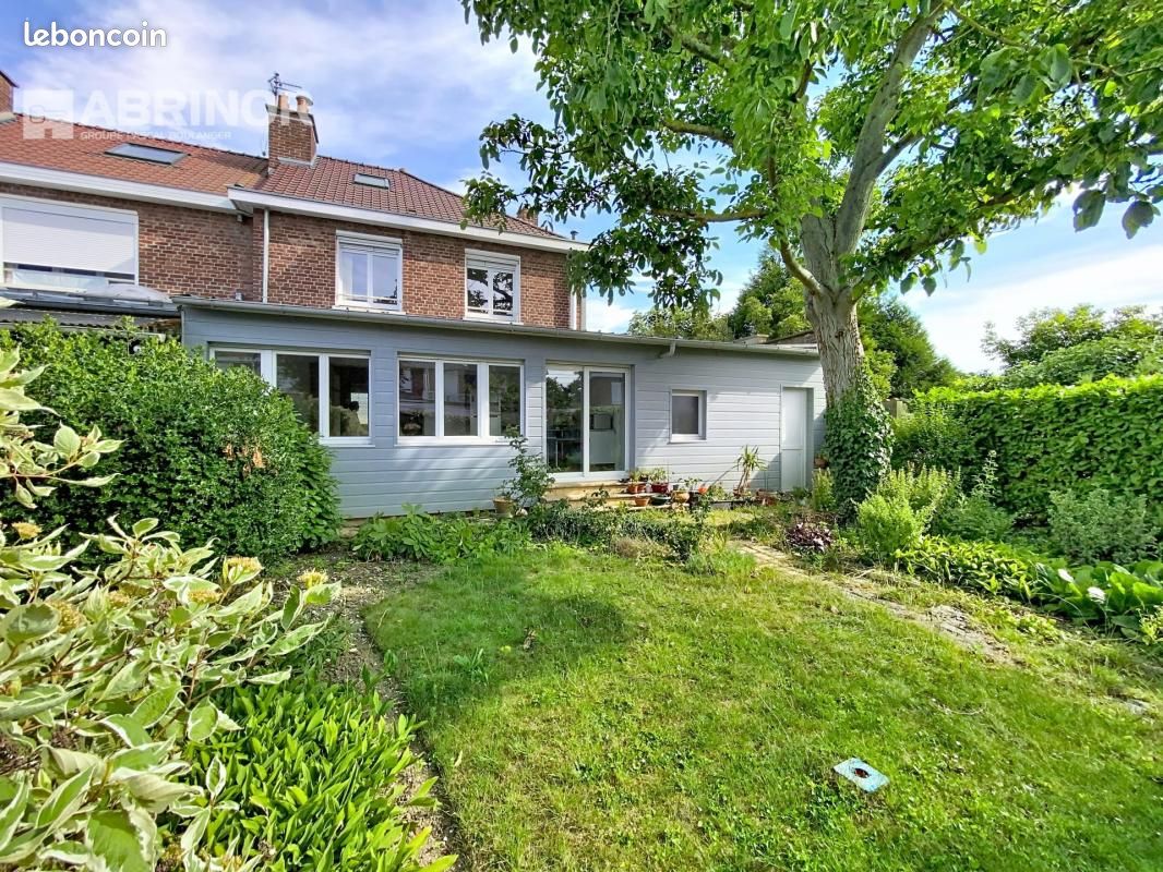 Maison 6 pièces 104 m² · à Faches-Thumesnil · 104 m² · 249 900 €