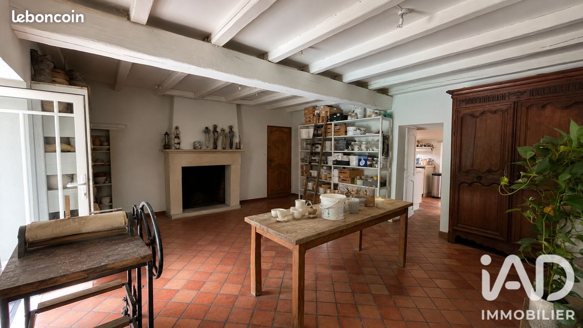 Maison 7 pièces 229 m² · à Chaillé-les-Marais · 229 m² · 260 000 €