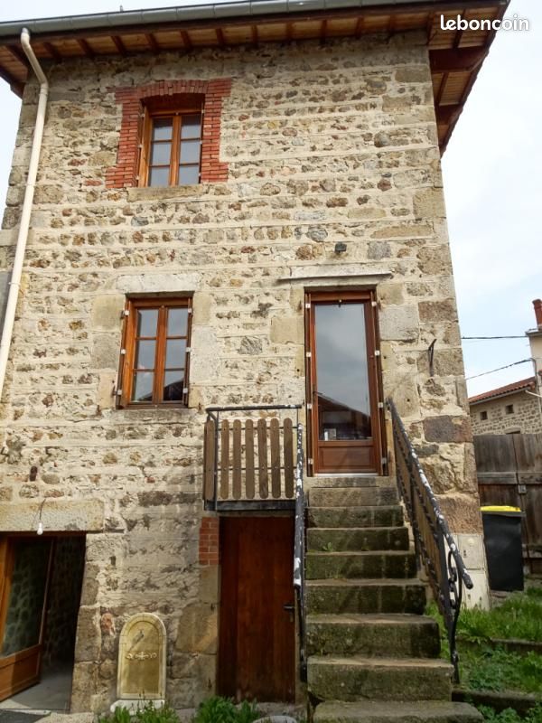 Maison 9 pièces 129 m² · à Estivareilles · 129 m² · 188 000 €