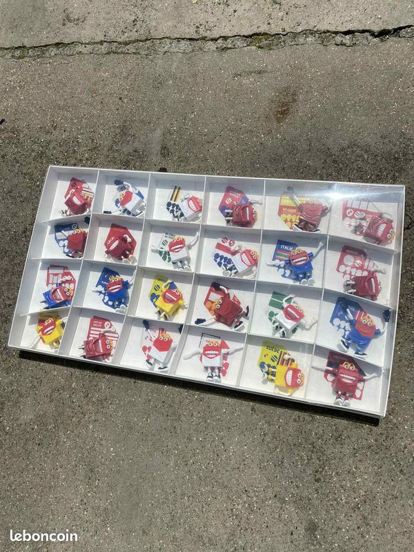 Coffret Figurines Happy Meal McDonald's Euro 2016 - France - État Superbe