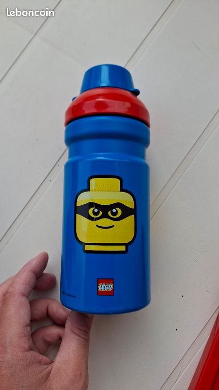 Boite + gourde lego (image 8)