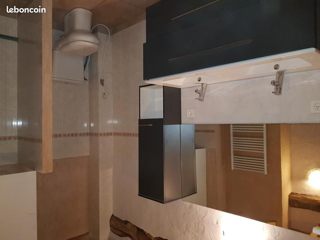 Studio 1 pièce 71 m² (image 4)