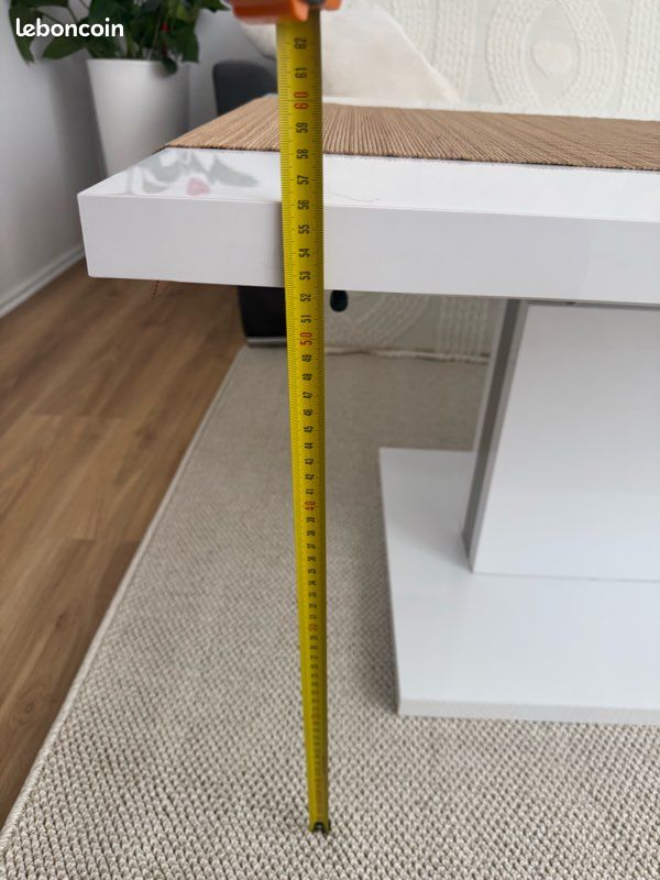 Table basse escamotable blanc laqué état neuf avec deux rallonge (image 7)