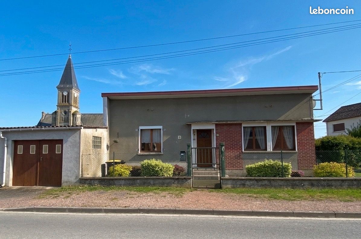 Maison 4 pièces 76 m² · à Travecy · 76 m² · 88 000 €