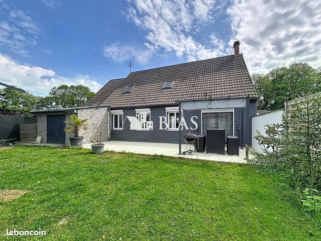 Maison 5 pièces 145 m² · à Charleval · 145 m² · 238 500 €