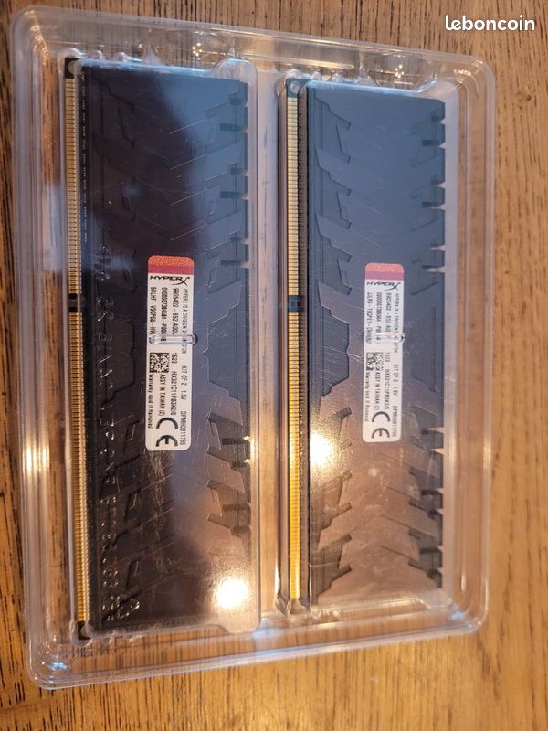 Kit DDR3 2x4 go 2133MHz Hyper X predator HX321C11PB3K28 (image 2)