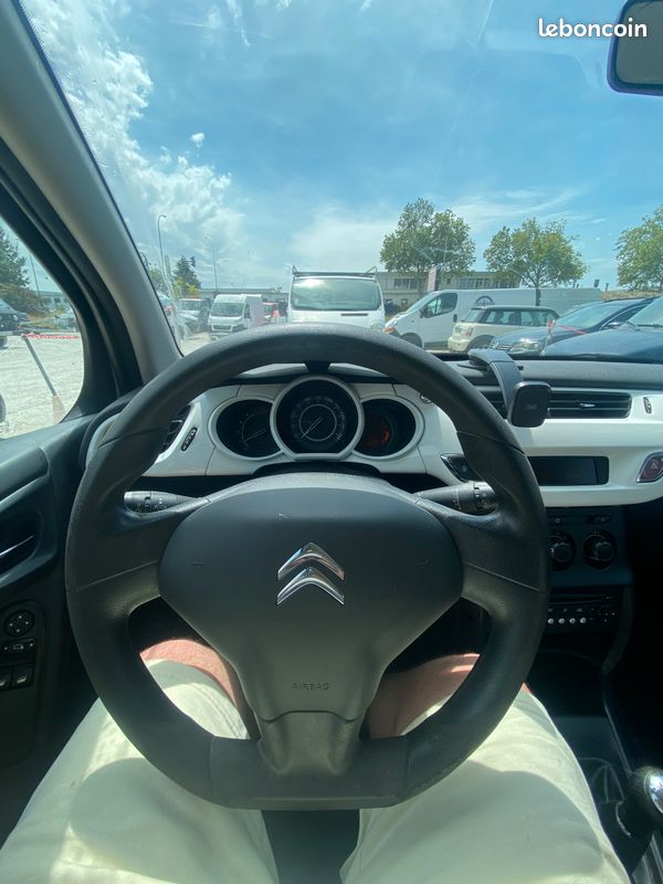 🚗 Citroën C3 1.4 HDi – 2013 – 176 550 km – Très bon état – Garantie (image 7)