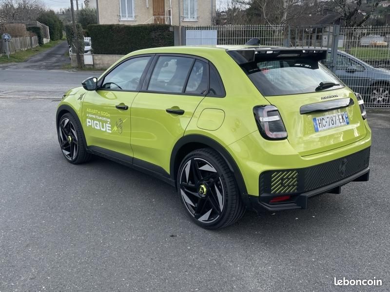 Abarth 600 e 240ch 54kWh Turismo (image 4)