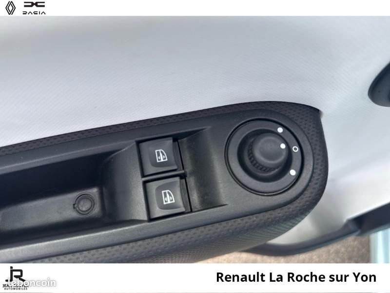 Renault Twingo 1.0 SCe 65ch Equilibre (image 16)