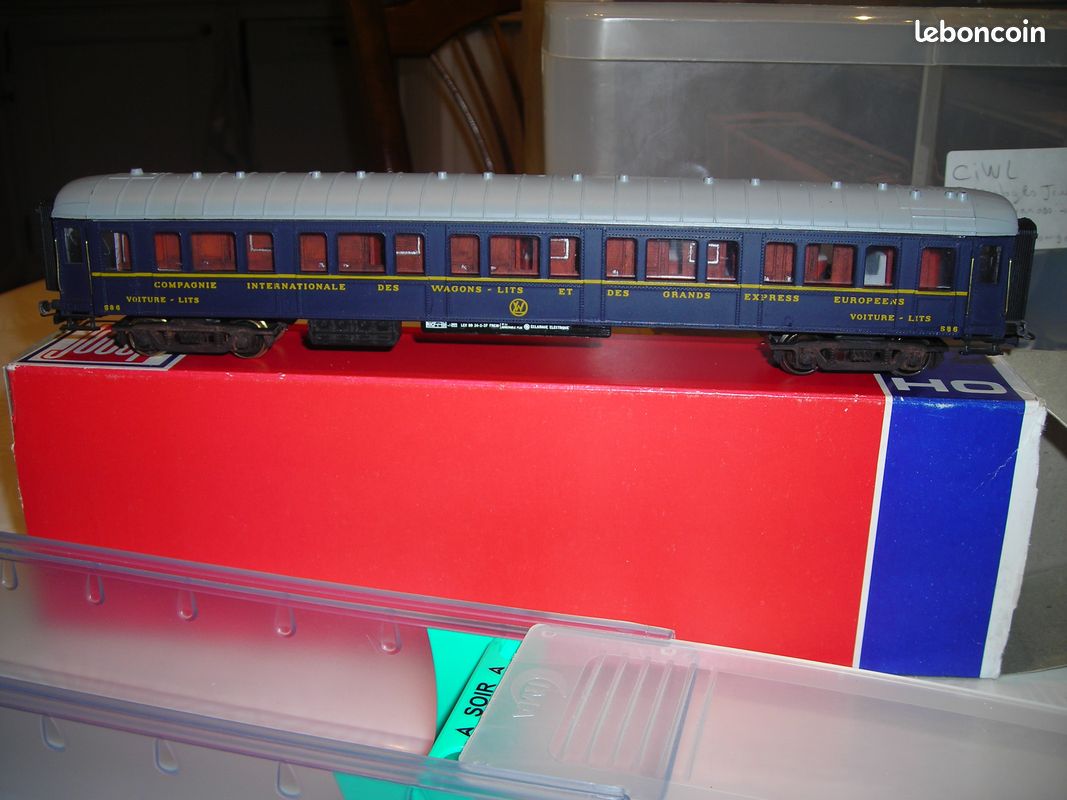 Trains - Voiture-Lits LX 10N 3532 construite en 1929 a Aytré - CPM