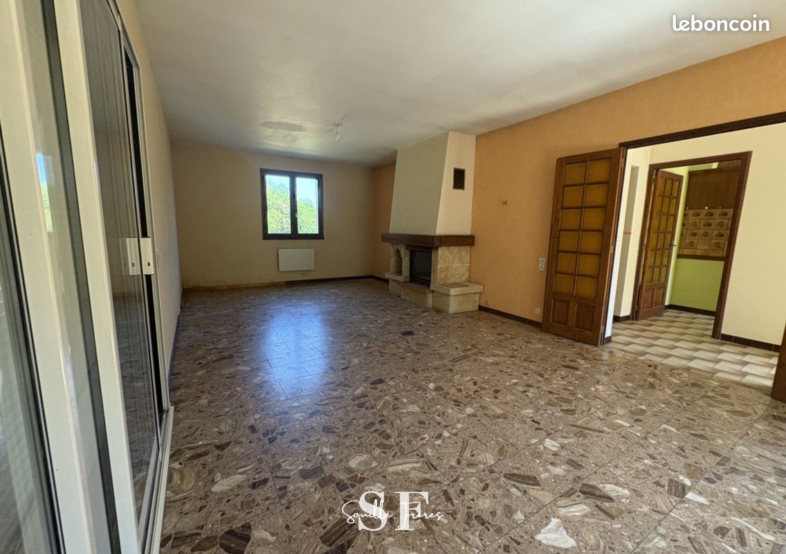 Maison 4 pièces 131 m² · à Roquefort · 131 m² · 750 €/mois