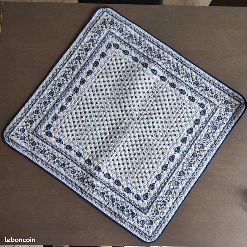Napperon bleu/ blanc Provençal (image 1)