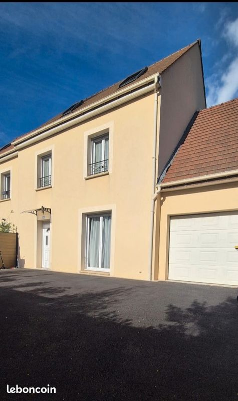 Maison 5 pièces 130 m² · à Vernouillet · 130 m² · 369 000 €