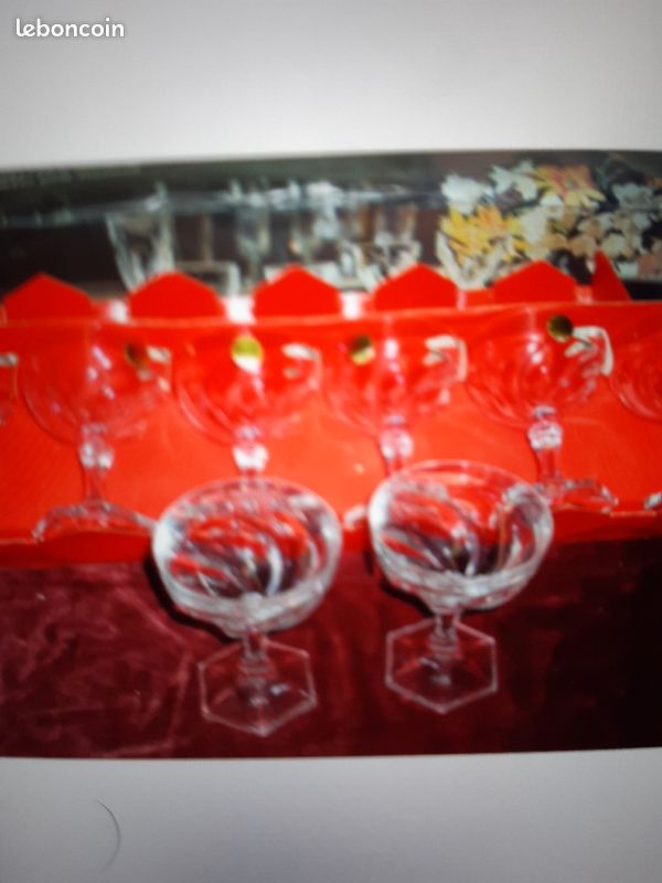 6 coupes en cristal arques (image 1)