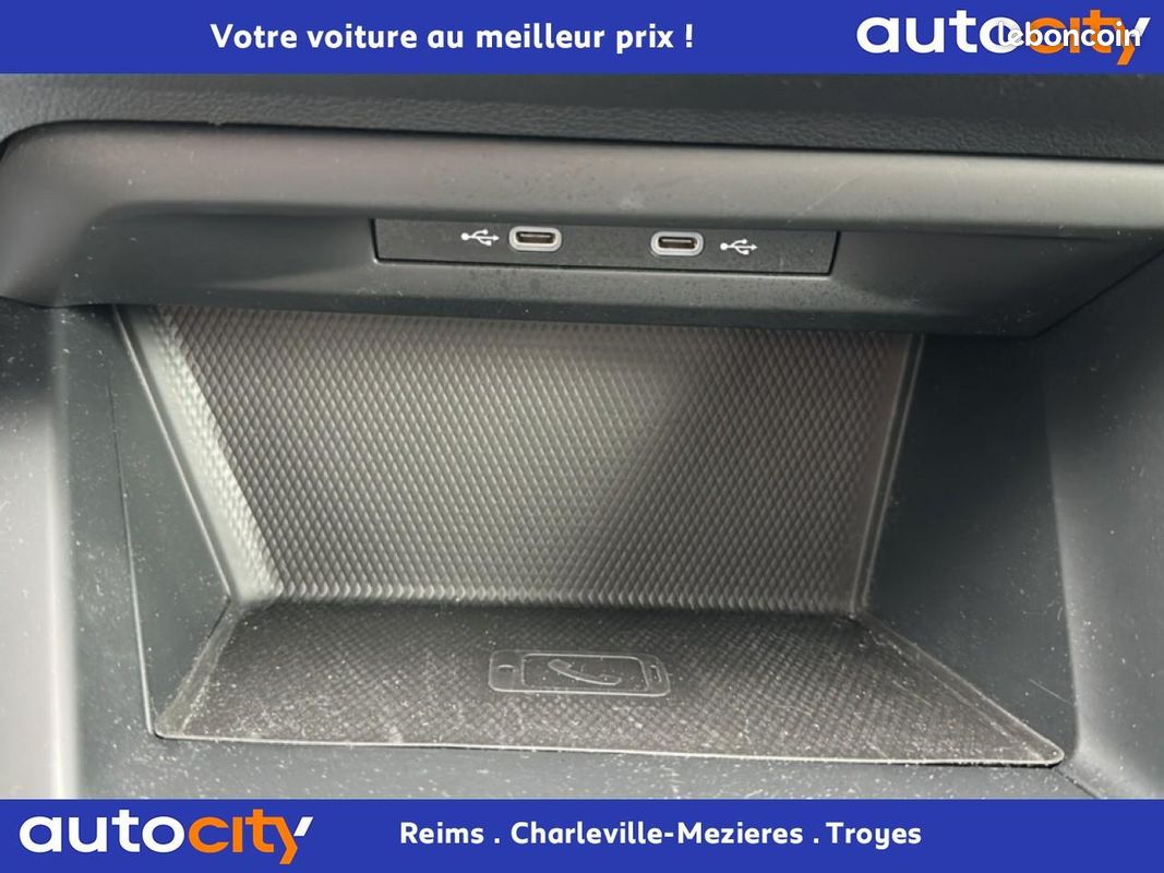 VOLKSWAGEN GOLF 1.5 eTSI OPF - 150 - BV DSG 7 VIII BERLINE Life 1st (image 27)