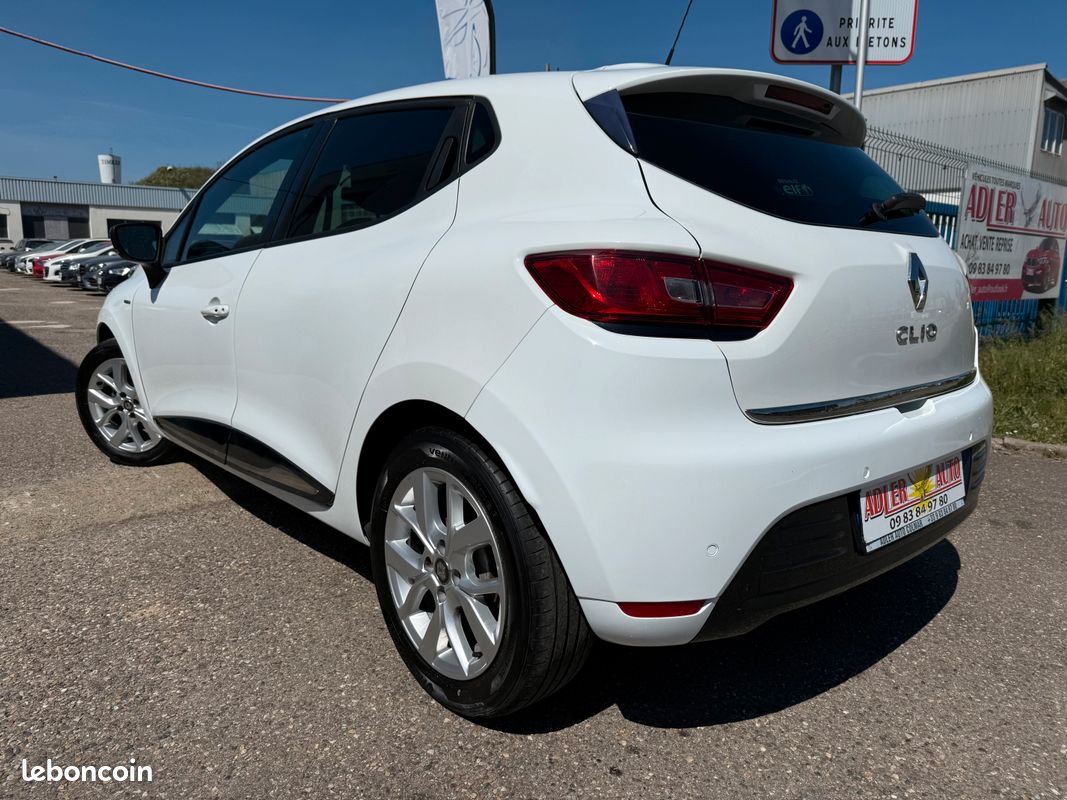 Renault Clio IV 0.9 TCe 90ch energy Limited 5p 1ére MAIN (image 2)