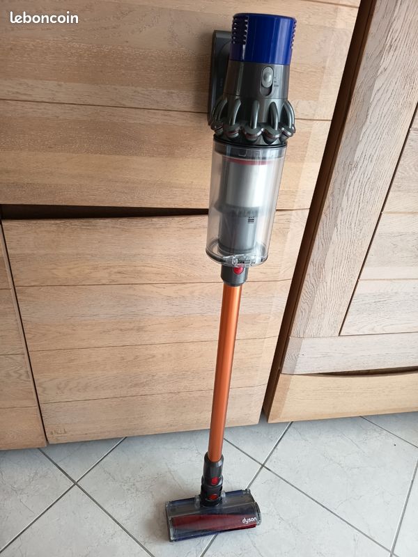 Aspirateur Balai Station Murale De Chargement Dyson V10 Dyson