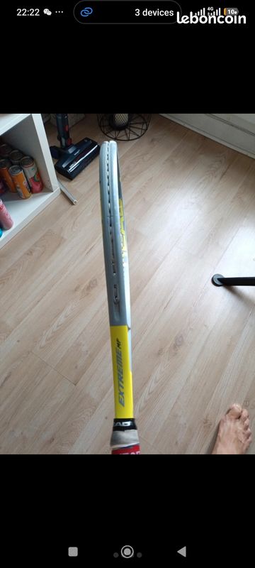 SUPER Head Extreme MP Tennis Racket (image 3)