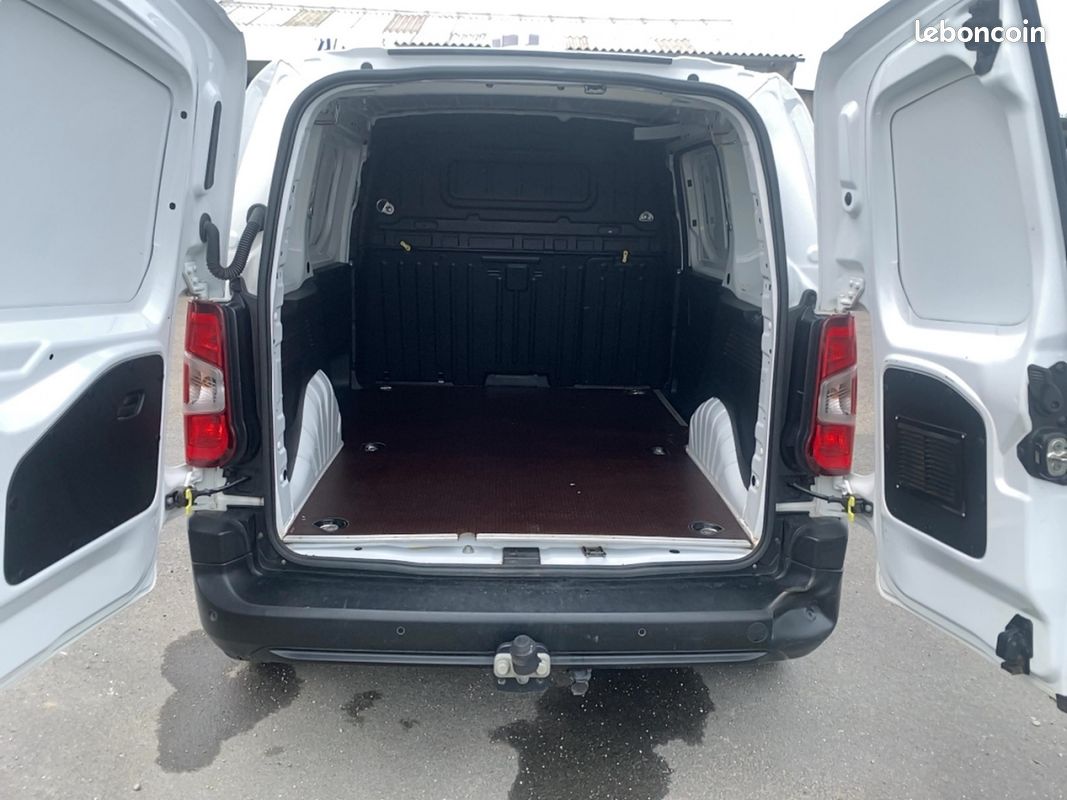 Citroën Berlingo Van (3) M 1000kg BlueHDi 130 EAT8 Worker (image 15)