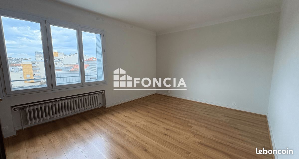 Appartement 3 pièces 77 m² · à Annecy · 77 m² · 1 218 €/mois