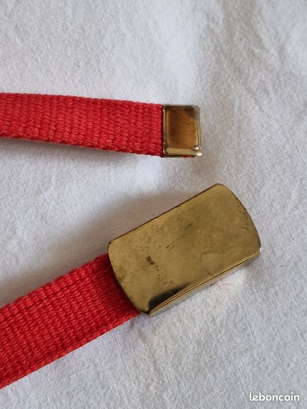 Ceinture rouge en tissu (image 2)