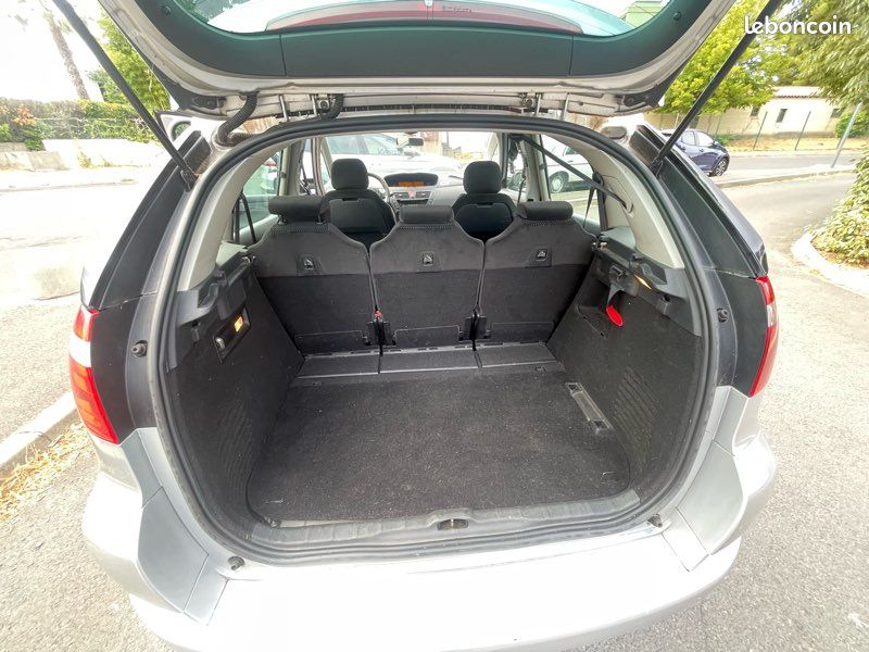 Citroën C4 1.6 HDI 2009 (image 5)